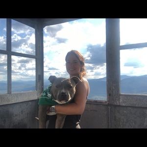 Meet your Posher, Danielle